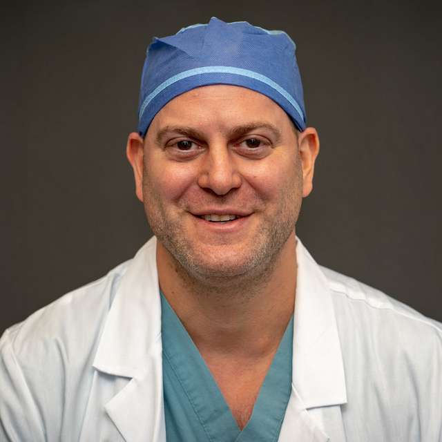 Committees/ari-baratz-fertility-doctor.jpg