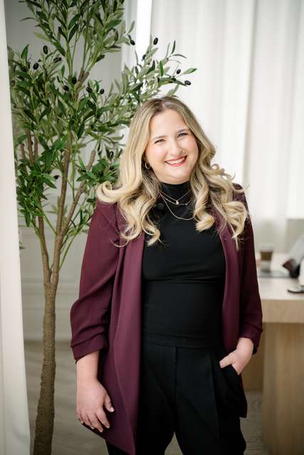 SIGs/Arielle_Headshot.jpg SIGs/Arielle_Headshot.jpg